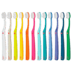 edel+white Ultrasoft Flosserbrush SWISS in PET box – Leicht, flexibel und mit ultrasanften, konischen Borsten. Abbildung Zahbürste in verschiedenen Farben.