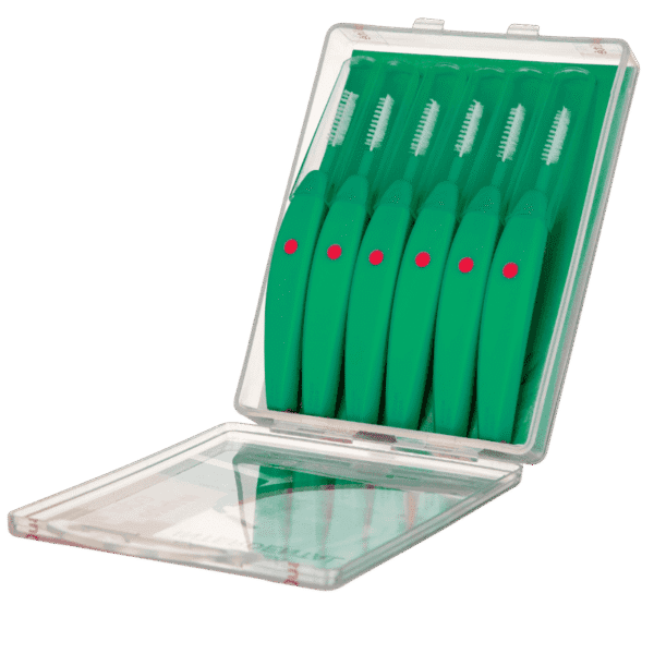 edel+white EasyFlex Interdentalbürste mit gebogenem Griff und antibakteriellem Schutz für effektive Zahnzwischenraumreinigung Schachtel offen, Bürsten in grün