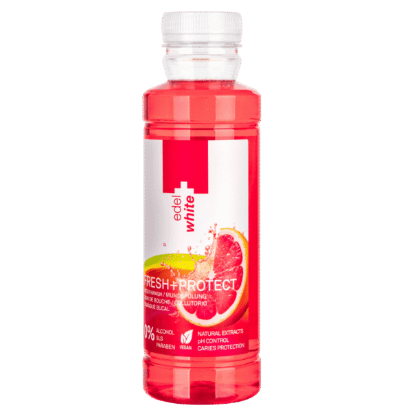 edel+white Fresh&Protect Mouthwash 400ml - Pour une haleine aussi fraîche que l'air des Alpes. Photo produit Bouteille, côté. 