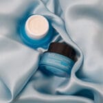 belif Moisturizing Eye Bomb 25ml - Eye cream with peptides, bakuchiol & caffeine against wrinkles & dark circles. Image image Silk Smooth. 