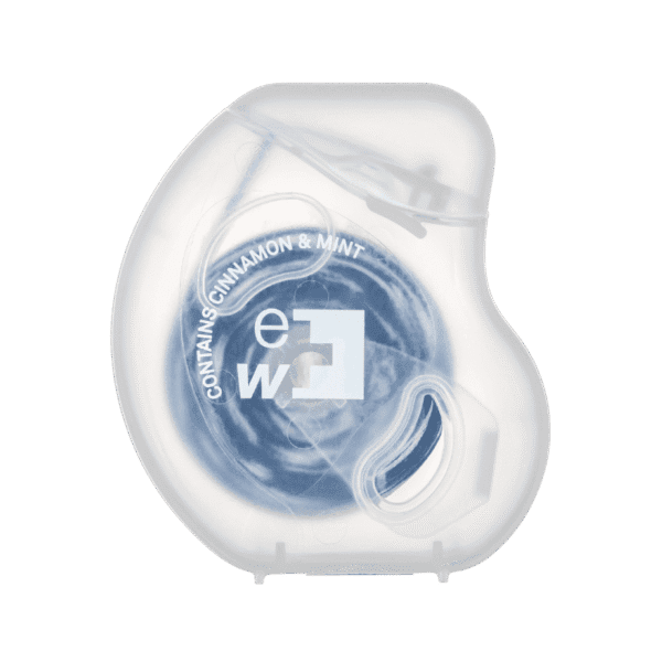 edel+white Zahnseide, Soft Woven Floss 40m in blister, with cinnamon – Das gewobene Floss für empfindliches Zahnfleisch. Abbildung Zahnseide.